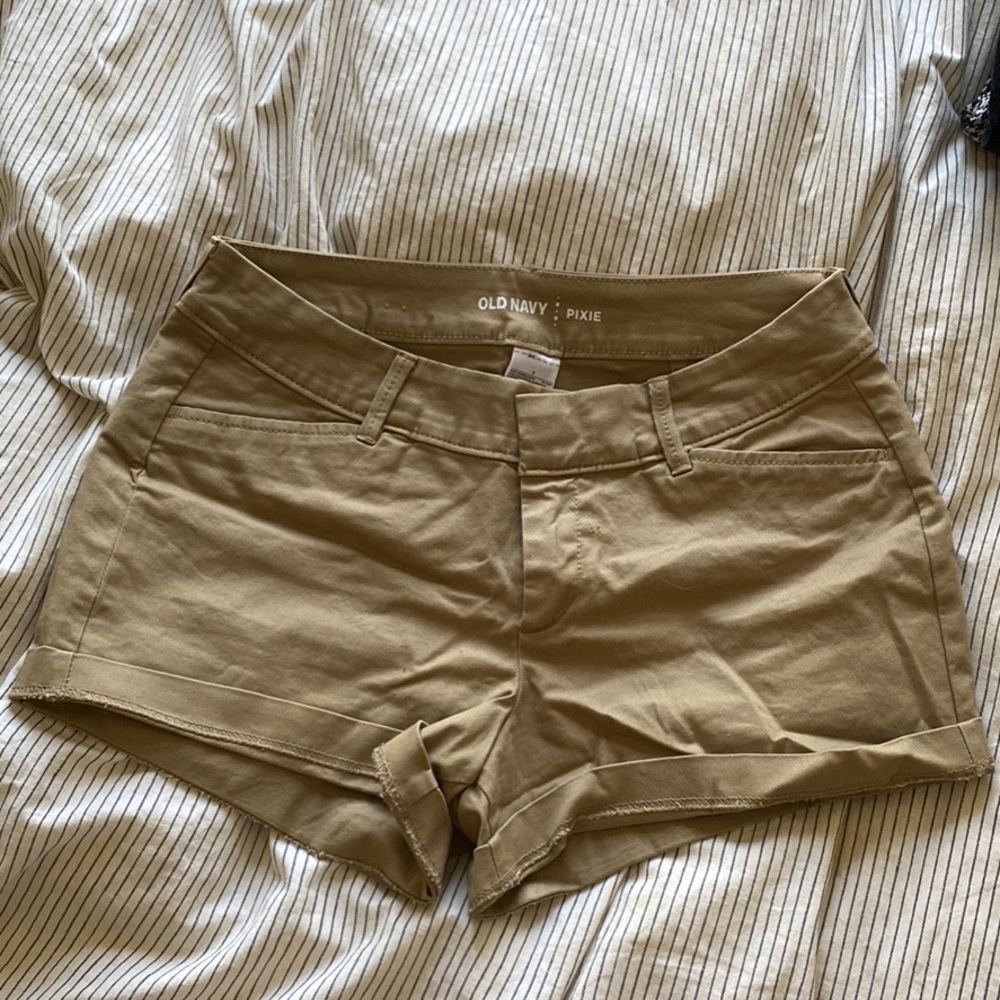 Khaki shorts